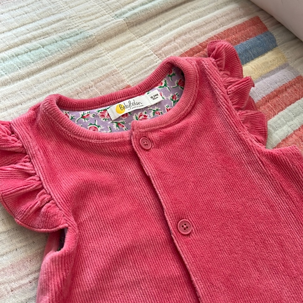 Baby Boden Jersey Cord Romper in Desert Rose. NWOT! Never worn!